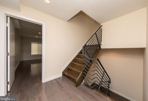 1191 21 St, Philadelphia PA 19146-4510 exterior