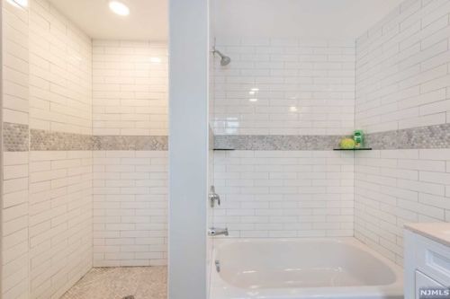 765 Salem St, Teaneck NJ 07666-5321 exterior