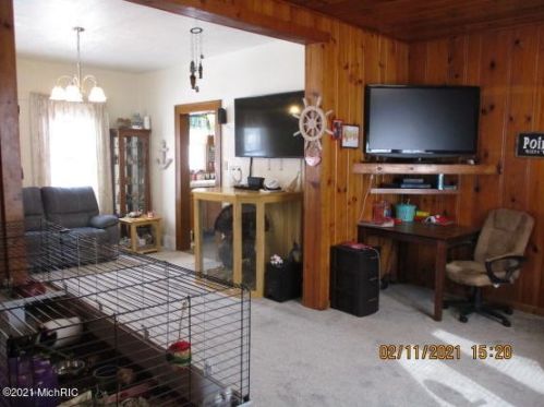 301 Cecil St, Glendora MI 49107-1706 exterior