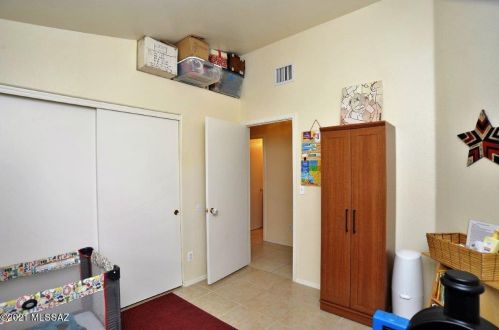 10070 Paseo San Rosendo, Tucson AZ 85747-5044 exterior