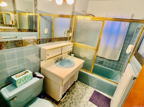 1835 Mayflower Ave, Bronx NY 10461-4007 exterior