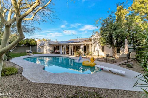 9242 34 Pl, Phoenix AZ 85028-4964 exterior