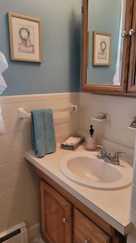 9 Caudie Dr, Poughkeepsie NY 12603-4330 exterior