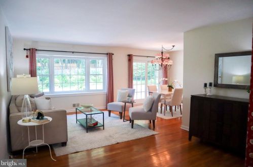 7641 Miller Fall Rd, Rockville MD 20855-1165 exterior