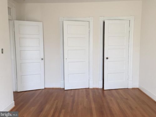 1316 W St, Washington DC 20009-1107 exterior