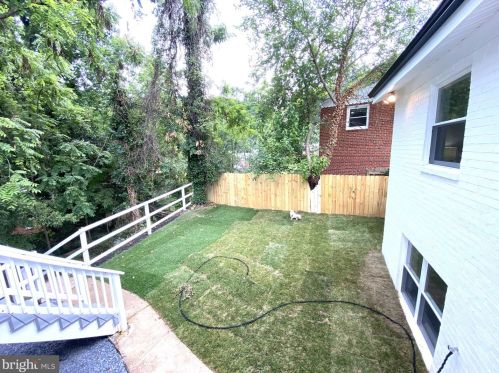 118 Fleetwood Ter, Silver Spring MD  20910-5511 exterior