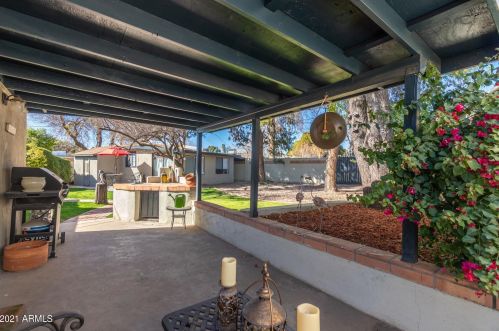 1118 Colter St, Phoenix AZ 85018-1640 exterior