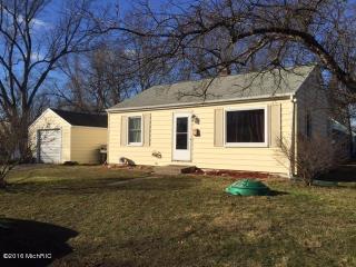 1605 Baker Dr, Kalamazoo, MI 49048-1215