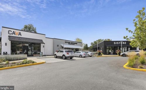 7825 Muirfield Ct, Rockville MD 20854-4078 exterior