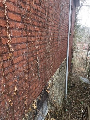 249 Arabella St, Pittsburgh, PA 15210-2001