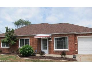 27361 Markbarry Ave, Cleveland, OH 44132-2109