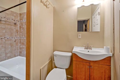 1326 28 St, Philadelphia PA 19121-4521 exterior