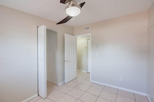 6803 Larmon St, Tampa FL  33634-5019 exterior