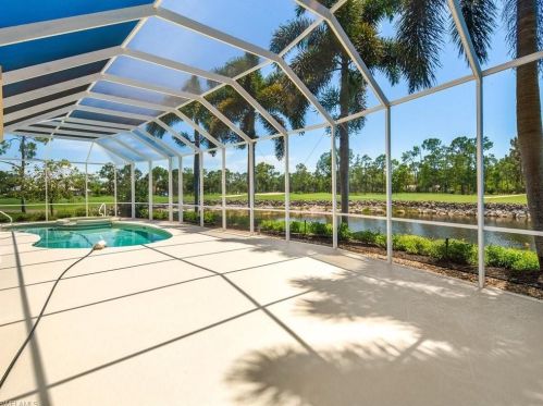 8420 Northhampton Ct, Naples, FL 34120-1687