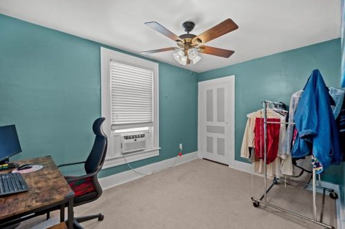 2408 Patterson St, Pittsburgh PA 15203-2723 exterior