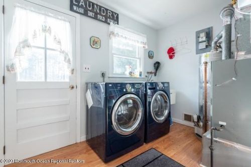 426 Frank Applegate Rd, Jackson Twp NJ 08527-2454 exterior