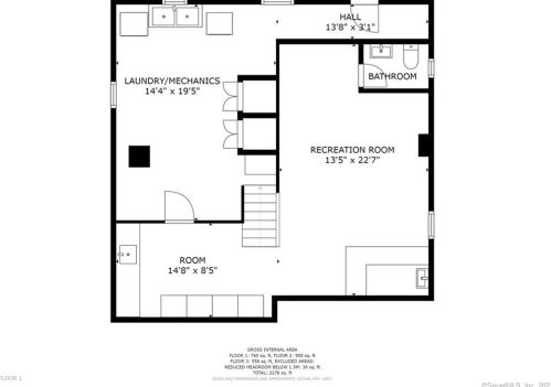 24 Cedric Ave, Derby CT 06418-1009 exterior