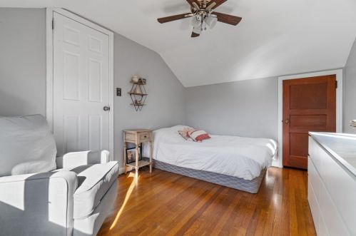 356 Spring Valley Rd, Pittsburgh PA  15243-1418 exterior