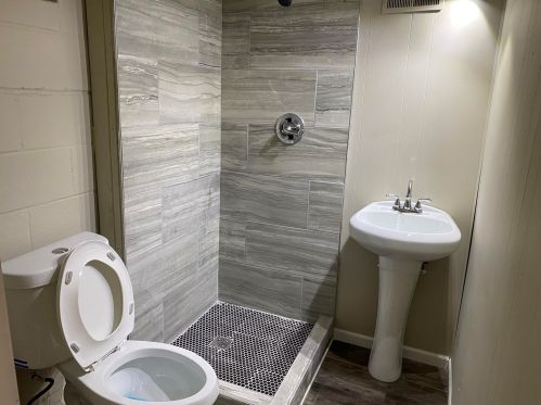 4236 84, Milwaukee WI 53228-2309 exterior