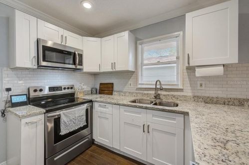 309 Crest Ave, Tampa FL 33614-6709 exterior