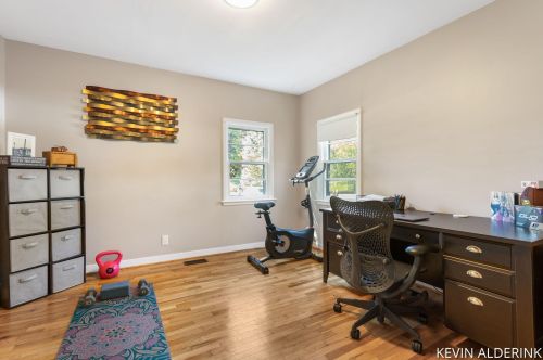 5482 Ravine Rd, Kalamazoo MI 49009-9002 exterior