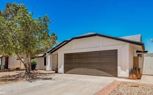 1858 Calle Del Norte, Chandler AZ 85224-5120 exterior