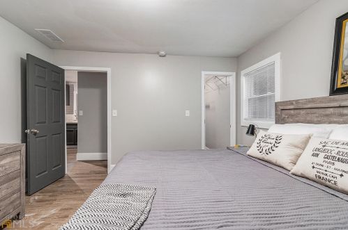 2167 Dresden Parc Cir, Atlanta GA  30345-1677 exterior