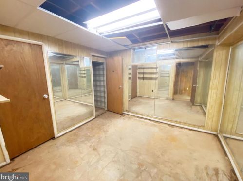 11125 Korman Dr, Rockville MD 20854-2046 exterior