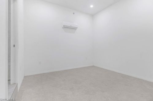 4450 16 Ave, Naples FL 34120-2366 exterior