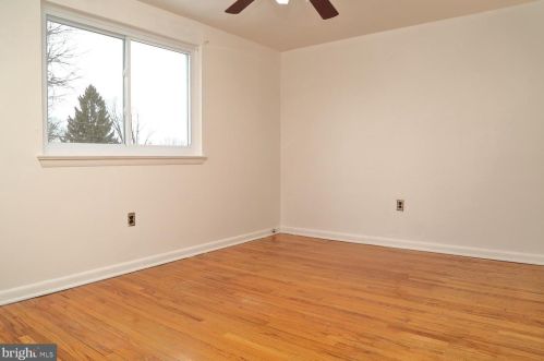 835 Hilton Dr, Lancaster PA 17603-5835 exterior