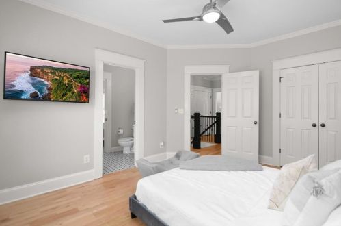 560 Morgan St, Atlanta GA 30308-2821 exterior