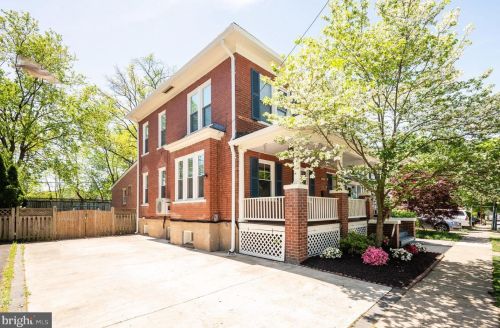 301 Raymond Ave, Alexandria VA 22301-1037 exterior