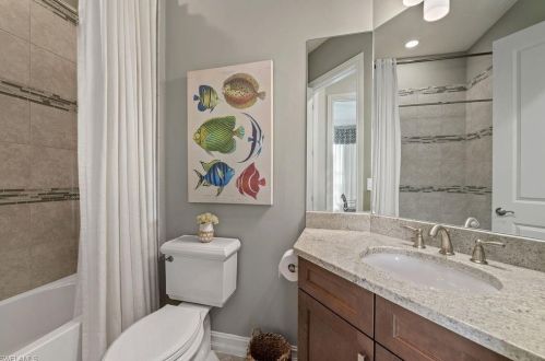 6565 Roma Way, Naples FL 34113-1722 exterior