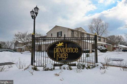 27 Providence Frg Rd, Limerick PA 19468-2905 exterior