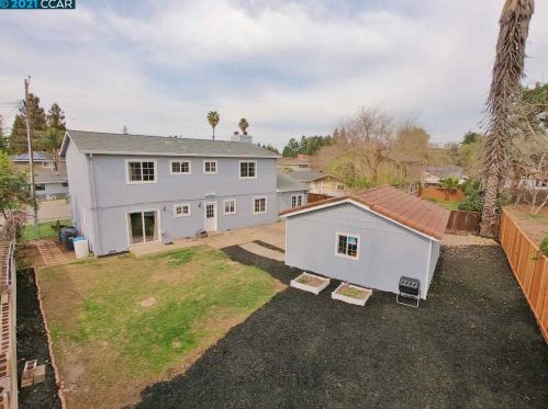 1134 Crowe Pl, Concord CA 94518-1713 exterior