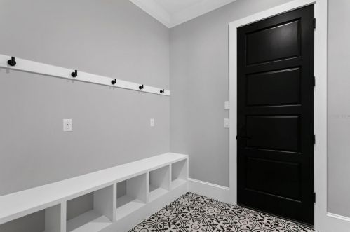 3302 Lawn Ave, Tampa FL  33611-1931 exterior