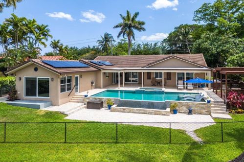 1089 Palmetto Park Rd, Boca Raton FL  33486-3456 exterior