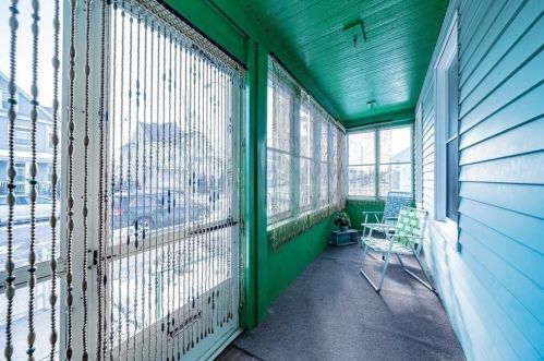 54 Revere St, Springfield MA 01108-1314 exterior