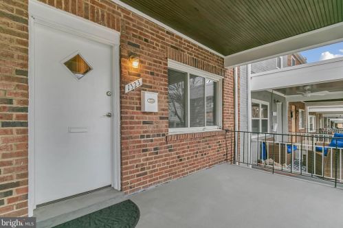 1323 Staples St, Washington DC  20002-3925 exterior