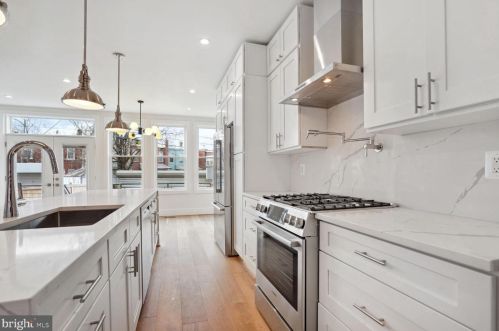 3912 New Hampshire Ave, Washington DC  20011-7917 exterior