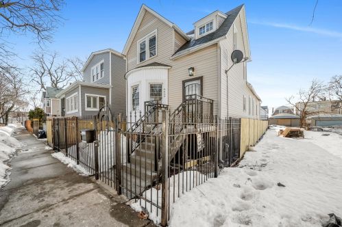 4633 Erie St, Chicago IL  60644-1714 exterior