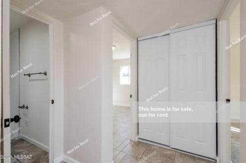 2509 Alta Vis St, Tucson AZ 85712-2009 exterior