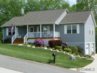 81 Anderson Oaks Dr, Marshall, NC 28753-8807