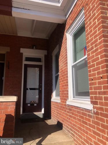 524 Plum St, Lancaster PA  17602-2325 exterior