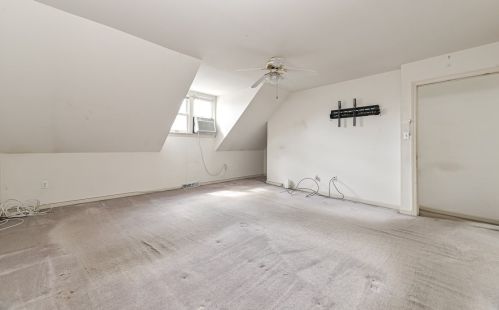 614 Avery St, Pittsburgh PA 15212-5602 exterior