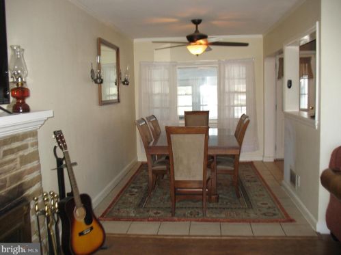 116 Lakeside Blvd, Trenton NJ 08610-1503 exterior