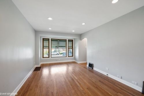 5416 Natchez Ave, Chicago IL  60638-2516 exterior