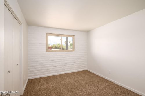 1010 Del Valle Ave, Tucson AZ  85711-5241 exterior