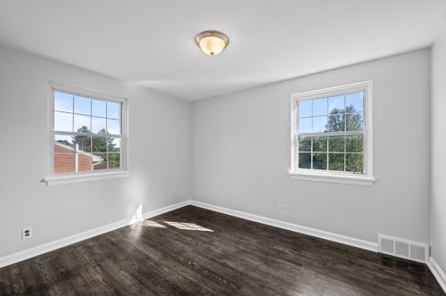 1299 Morrow Rd, Pittsburgh PA  15241-3501 exterior