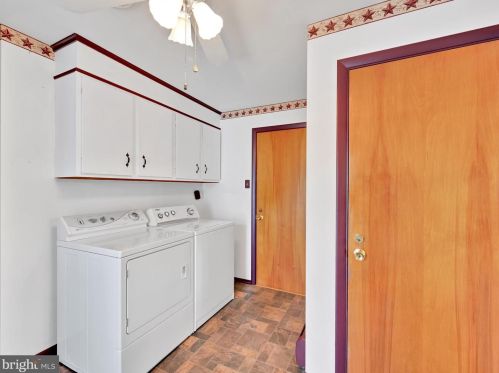 2180 Old Philadelphia Pike, Lancaster PA 17602-2633 exterior